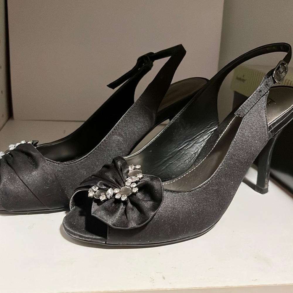 Jacqueline Ferrar Black Abigail Dress Shoes 7.5